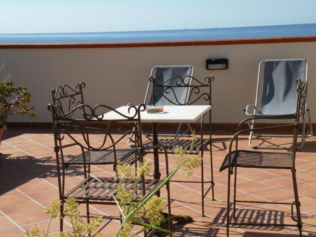 Le Terrazze sul Mare Rooms Melito Di Porto Salvo Exterior foto